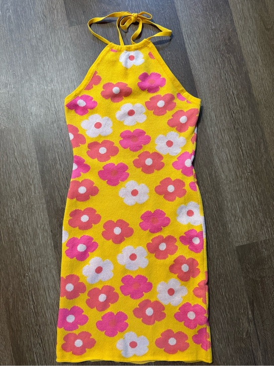 Altar'd State Dresses & Skirts - Altar'd State Women’s Floral Knitted Halter Dress Size Small Yellow Pink